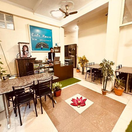 Qube House Bnb ริชิเคช ภายนอก รูปภาพ