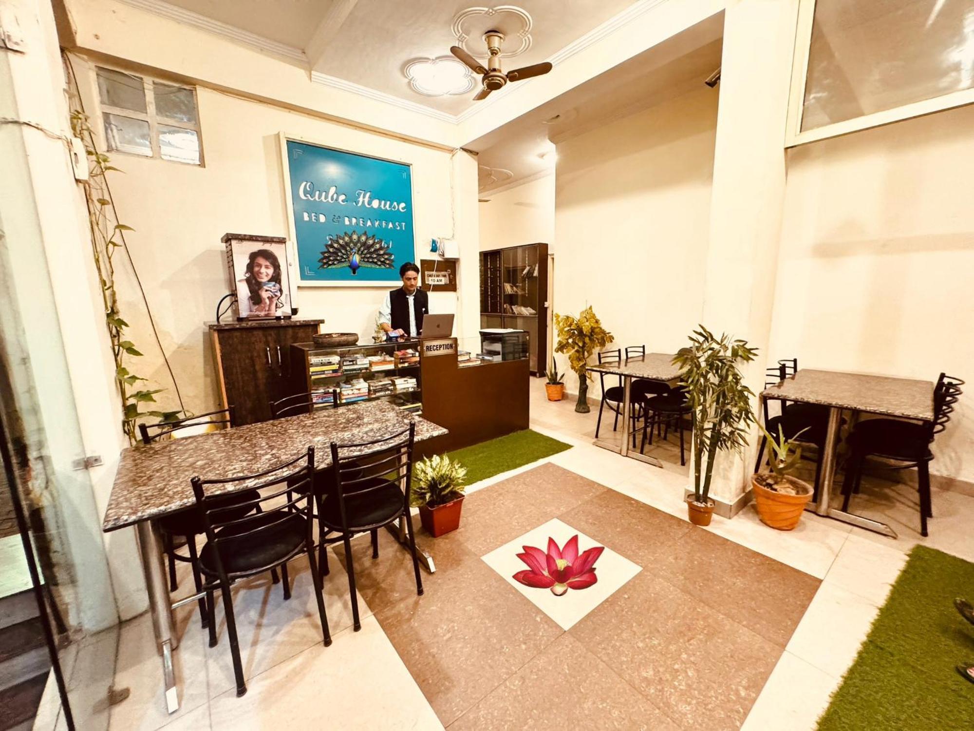 Qube House Bnb ริชิเคช ภายนอก รูปภาพ